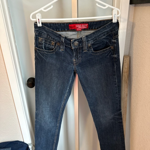 Guess size 28 pre owned jeans - Picture 4 of 5